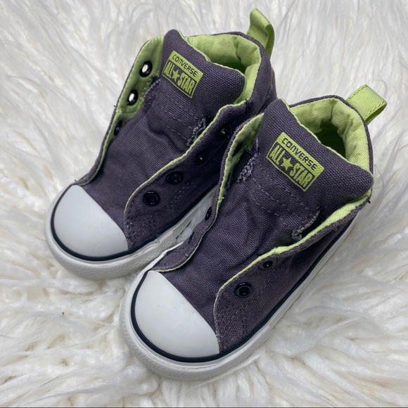 Kids Converse Shoes - Picture 6 of 8